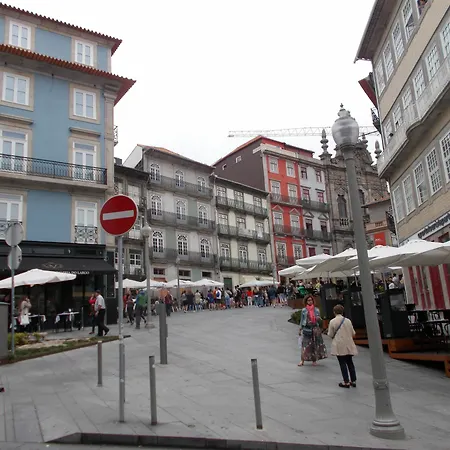 Market Place *